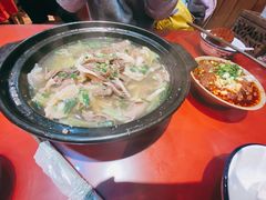 -谢老五跷脚牛肉·非遗传承店