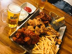 -BHC炸鸡(明洞总店)