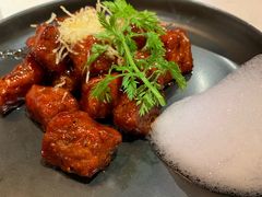 红酒泡沫牛仔粒-荟廷·晶萃(陆家嘴尚悦湾店)