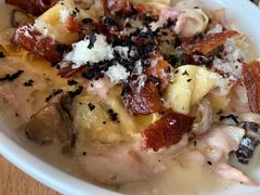 -ROAST coffee & eatery