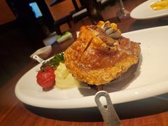 自酿啤酒脆皮烤猪肘-Ambra Haus琥珀屋精酿餐厅(宝山店)