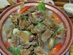 -阿婆情腊排骨火锅(金虹路店)