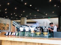 -星巴克臻选(湖滨道店)