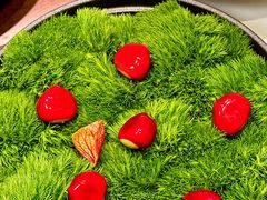 -滩外滩·本帮江浙菜(新天地店)