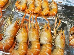 -席娜卡琳火车铁道夜市