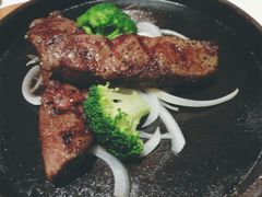 燃焰朗姆牛排-俄士厨房(万松园店)