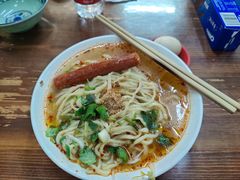 -郧阳酸浆面黄家面馆(郧阳路店)