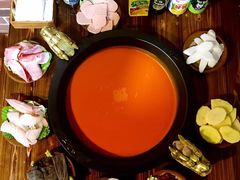 -黄潇洒老火锅(九眼桥宏济巷店)