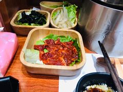 -独食火锅·半米屋台(直营总店)