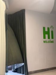-八佰伴8008星级形象店