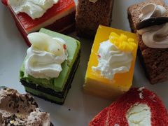 -皇朝万鑫自助餐厅