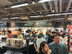 -NIKE上海青浦优选体验店