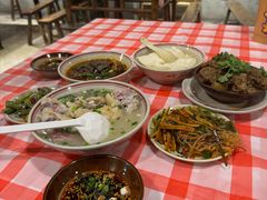 -老方桌烂蹄花川菜馆(九龙坡店)