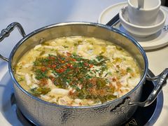 -德林酸菜鱼火锅(南丹店)