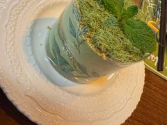 斑斓开心果瀑布蛋糕-Blac+Blac(中海环宇荟店)