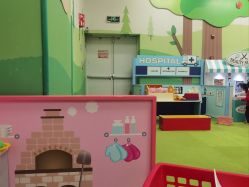 -莫莉幻想儿童乐园(苏州新区永旺店)