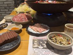 -白乐天毛肚火锅馆(南滨路店)