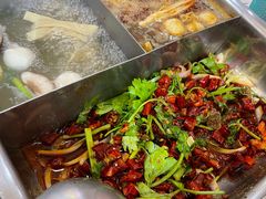 -鸡遇虾煲干锅火锅(小寨金莎店)