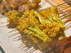 -绿地三只羊羊肉串(万科店)