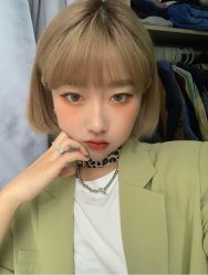 -AYO SALON