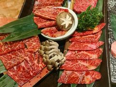 -炼火烤肉店