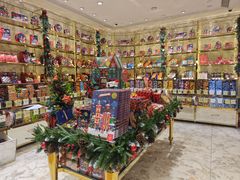 -VENCHI 闻绮(北京国贸商城店)