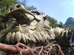 -大平台龙居瀑布旅游区