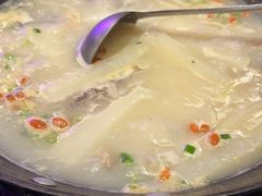 -霄汉牛三鲜湖北砂锅菜(万松园2店)
