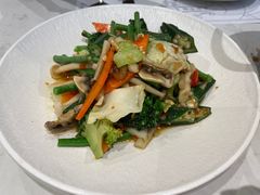 -美奈小馆·越南料理(中航城君尚购物中心店)