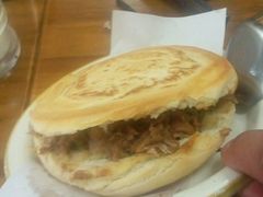 -秦豫肉夹馍(东羊市店)