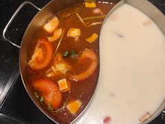 番茄牛膝骨猪肚鸡锅-捞王猪肚鸡火锅(财富中心店)