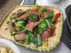 -余家庄肥肠鱼地方汤锅(银杏大道店)