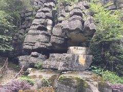 -梭布垭石林景区