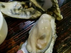 -蚝美人·生蚝海鲜烧烤(茶花园店)