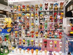 -泡泡玛特POPMART(蓝色港湾店)