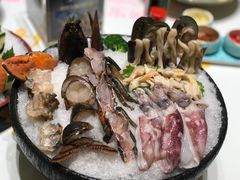 -红鼎豆捞·非遗鲍皇汤火锅(宝丰路店)