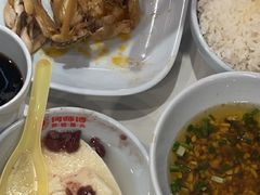 -何师傅美蛙鱼头(汉街店)