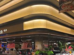 -钱小奴海鲜自助黑金店(杭州滨江龙湖店)