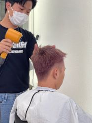 -ON STAR SALON