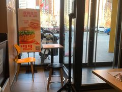 -麦当劳(燕顺路店)