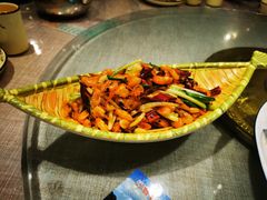 -鲜榨果汁·啤酒鱼(环岛河店)