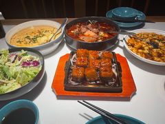 -荷塘秋月·本帮江浙菜(国权路店)