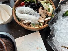 -金陵饭店 56F 家·海鲜火锅餐厅