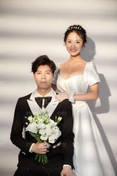-格拉视觉摄影工作室(正成·财富ID店)