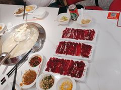 -浪里寻·臻牛养生牛肉火锅(方圆荟店)