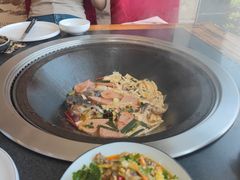 -老刘生态大鱼坊铁锅炖鱼(赛马场店)