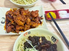 韩式炸酱面-高丽雅韩式炸酱面(南洪街店)