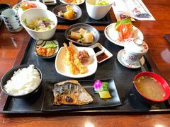 -大吉鲜鱼料理自慢(维也纳大厦店)