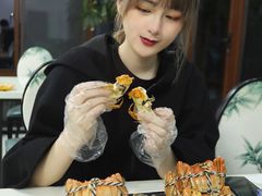 -七的湖·晚芳亭·阳澄湖农家菜·大闸蟹(莲花岛店)