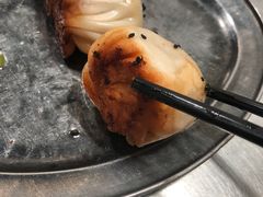 -老上海食惠裡小籠包生煎包
